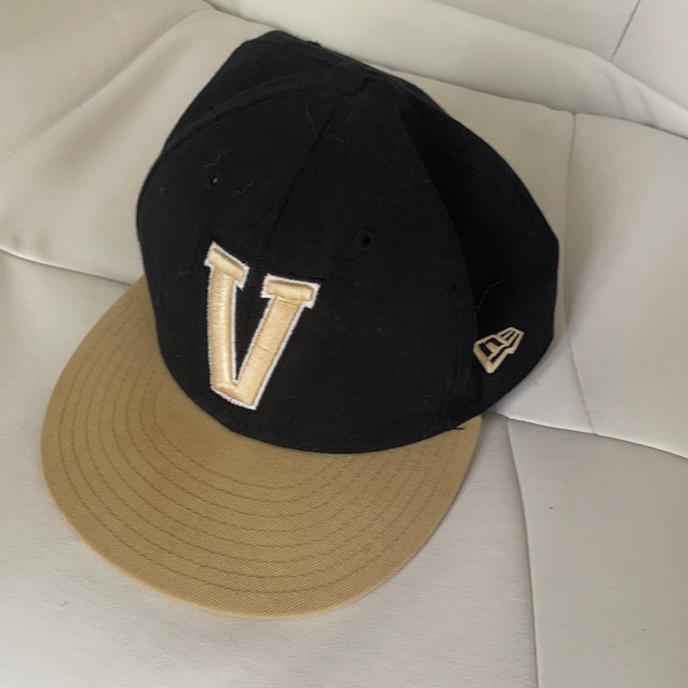 New era Vanderbilt hat